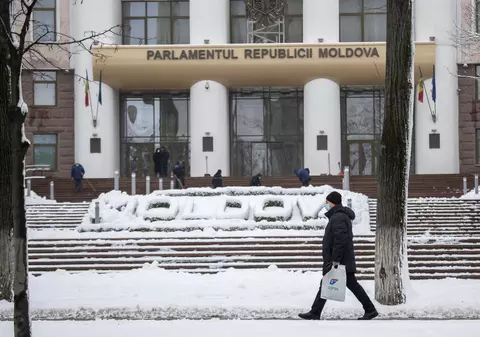 Republica Moldova a prelungit starea de urgență în sănătate publică până pe 15 aprilie. Ce restricții au fost instituite