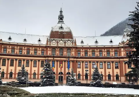 Orașul Braşov rămâne în scenariul roşu pentru următoarele 14 zile