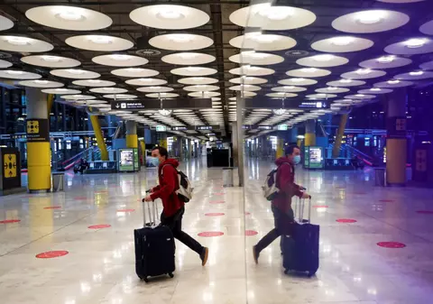 5 zile de concediu plătit pentru cine merge în interes personal în țări cu risc epidemiologic ridicat, în loc de 14