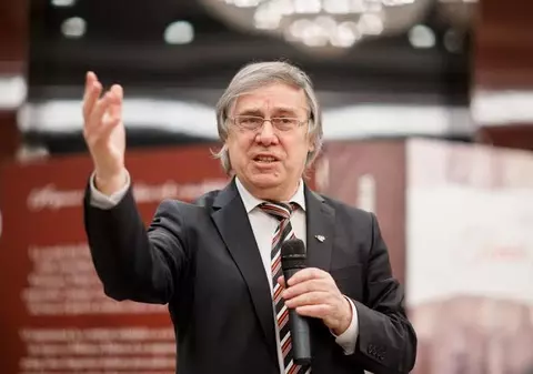 Nicolae Dabija a murit. Scriitorul basarabean era internat cu COVID