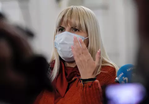 Elena Udrea îi face plângere penală judecătoarei care a condamnat-o la 8 ani de închisoare în dosarul campaniei electorale din 2009