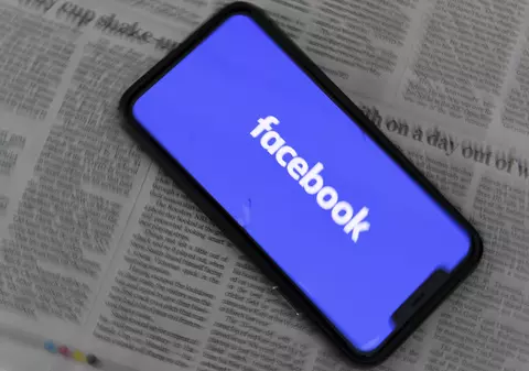 Cum poți afla dacă contul tău de Facebook a fost spart de hackeri