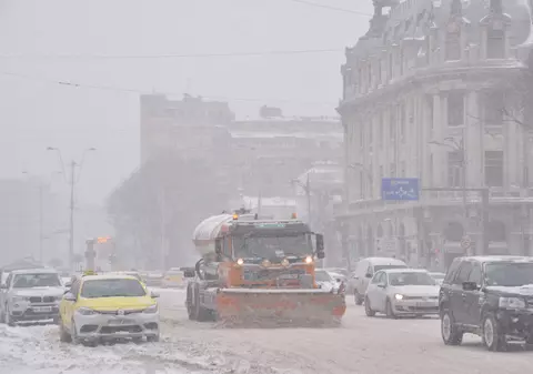 Cod galben de ninsori în 15 județe și București. Frig și strat de zăpadă până joi dimineața