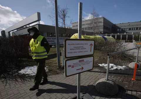 Estonia intră o lună în carantină. „Situaţia legată de COVID-19 este extrem de critică”