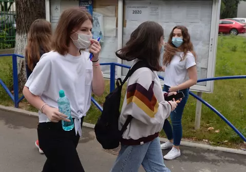 Aproape un sfert dintre elevii care au susținut Evaluarea Națională au luat medii sub 5