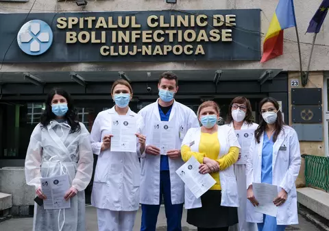 Raed Arafat, detalii despre adeverința de vaccinare: „E un cod QR care permite verificarea. E mai greu să falsifici”