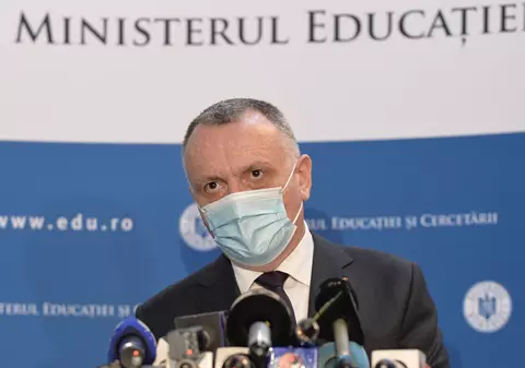 Cîmpeanu: Profesorii nevaccinați care refuză să fie testați „să se odihnească puțin”, în cazul incidenței de 6 la mie