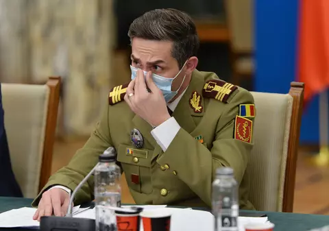 Vaccinare suspendată parțial sau total cu AstraZeneca în 9 țări europene. Reacția lui Valeriu Gheorghiță: „România nu a primit doze din acel lot”