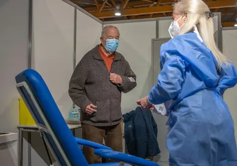 O nouă tulpină de COVID-19, descoperită în Belgia. 100 de pacienți identificați, dar numărul lor „crește treptat”