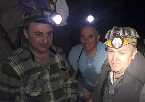 Cei 172 de ortaci care s-au blocat joi în subteran la mina de uraniu Crucea nu renunță la protest. „Promisiunile nu au fost respectate”