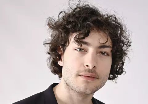 Toto Dumitrescu se alătură distribuţiei serialului „Adela”, de la Antena 1. „Este un rol care, personal, mă pune într-o oarecare dificultate”
