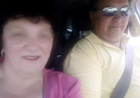 Soția criminalului de la Onești le-a spus polițiștilor că îl susține pe acesta „în toate demersurile sale” și a refuzat să coopereze