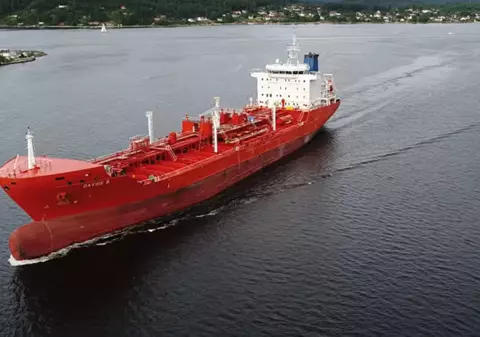 MAE: Nu sunt români printre cei 15 marinari răpiți de pirați în Golful Guineea