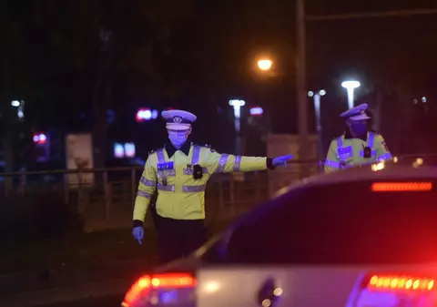 Noi detalii despre controalele poliției în noaptea de Înviere. Ce amenzi se dau pentru petreceri