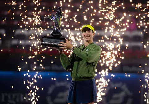 Garbine Muguruza a câștigat turneul de tenis de la Dubai.  Jucătoarea, la cel de-al 8-lea trofeu WTA din carieră