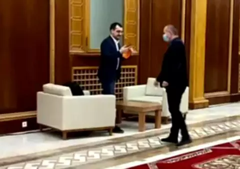 Lucian Bode, după ce miniștrii Vlad Voiculescu și Raluca Turcan au fost surprinși fără mască: „Vor răspunde în fața legii”