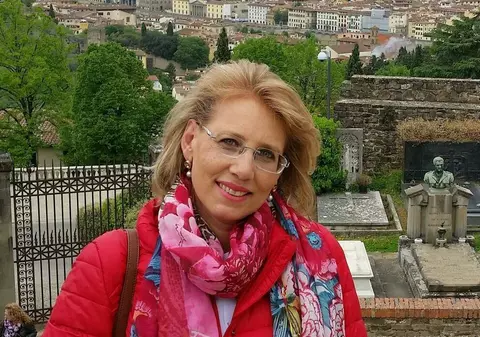 Familia unei femei decedate după vaccinarea cu AstraZeneca anunță că va merge în instanță pentru a stabili cauzele morții