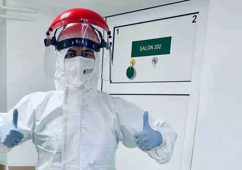 Mesajul unui doctor de la Spitalul de Boli Infecțioase Cluj: „Nu voi pleca urechea când ne numiți asasini. Dragi oameni, noi, medicii, vă suntem alături, mereu”