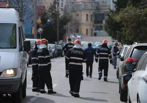 Un șofer a spart o țeavă de gaze lângă Spitalul Grigore Alexandrescu din București. Zona a fost securizată, iar circulația este blocată