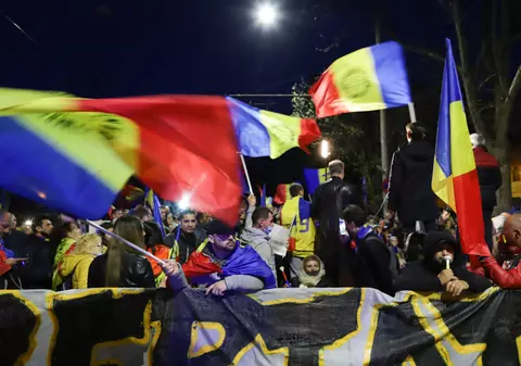 Protest antirestricții în București. Manifestația de la Cotroceni s-a încheiat fără incidente