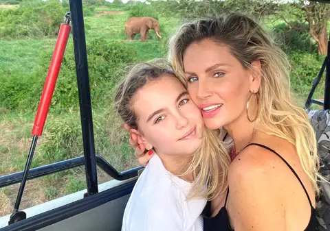 Andreea Bănică a dezvăluit de ce a plecat doar cu fiica ei în Kenya. Ce se întâmplă cu soțul acesteia
