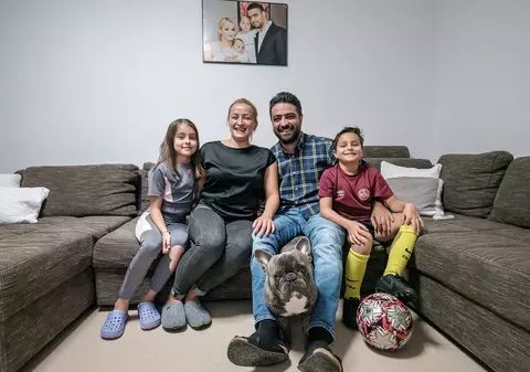 REPORTAJ. Cum i-a sprijinit statul german pe doi români să-și păstreze afacerea în pandemie. „Ei sunt copiii Europei”