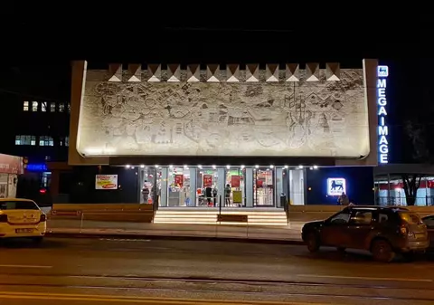 Cel mai frumos cartier din țară și-a pierdut cinematograful, transformat în supermarket. Ce spune asta despre orașele noastre