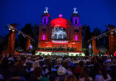 Emil Boc a anunțat primul concert cu spectatori la Cluj, în luna mai. „Doar pentru vaccinați”