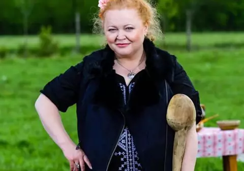 Narcisa Suciu s-a întors în România. Cum arată artista care locuiește de 10 ani în Finlanda