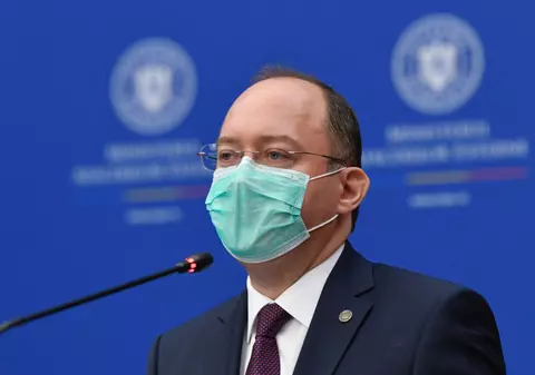 Bogdan Aurescu solicită îmbunătăţirea eforturilor de evacuare din Afganistan