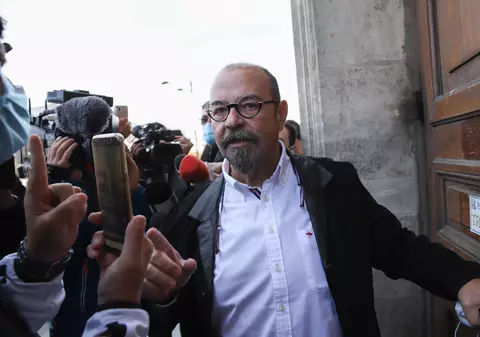 G4media: Piedone i-a cerut lui Ion Rădoi „o jumate de staţie la Izvor”, pentru a nu evacua chioșcurile de la metrou