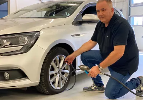 Pilotul de raliuri Titi Aur, internat cu COVID în Bârlad. „Plămânii sunt afectați 30%”