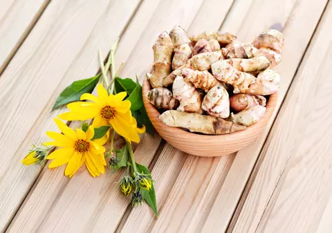 Topinambur sau nap porcesc. Ce este, cum se plantează și ce beneficii are