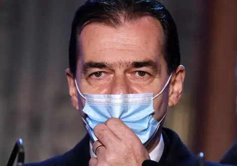 Liderii ieșeni ai USR PLUS, către Orban: Au trecut mascaţii pe la Primărie. Nu vă faceţi griji pentru bugetul Iaşiului, ci pentru colegii de partid