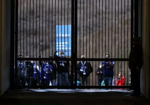 Clubul Schalke a cerut protecția poliției, după ce fanii furioși au atacat autocarul echipei