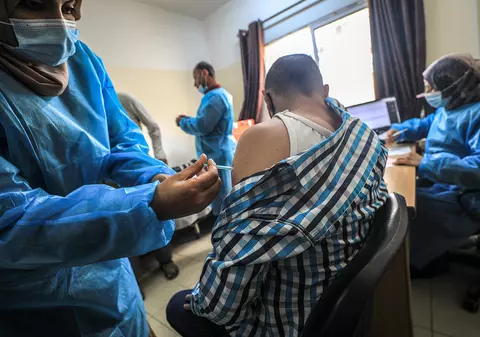 Programul Covax: Cum vor fi împărțite dozele de vaccin în rândul statelor sărace?