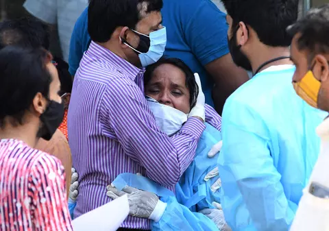 Google și Microsoft oferă sprijin Indiei în lupta cu Covid