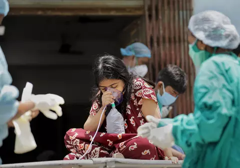 India a depășit pragul de 200.000 de decese de COVID