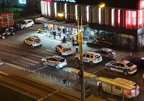 Agent de pază din Ploiești agresat la un supermarket de doi tineri, după ce le-a cerut să poarte masca de protecție