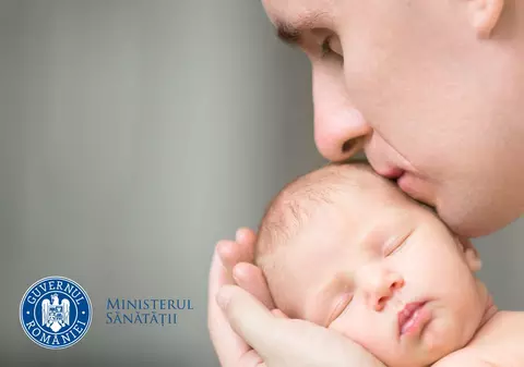 Condițiile în care un tată poate asista la nașterea copilului său. Precizările ministrului sănătății