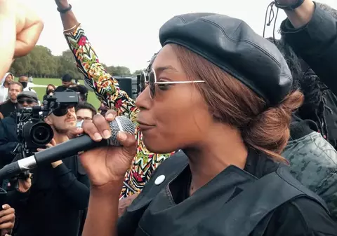 Activistă Black Lives Matter, împușcată în cap, la Londra. Tânăra fusese amenințată cu moartea