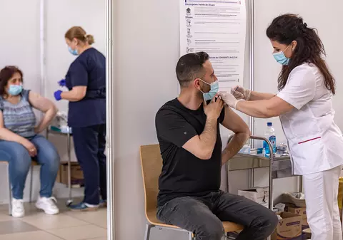 Sub 10.000 de persoane, vaccinate anti-COVID cu prima doză, în ultimele 24 de ore