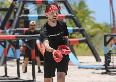 Cucu de la „Survivor” a ajuns în România. Cu cine s-a întâlnit fostul concurent