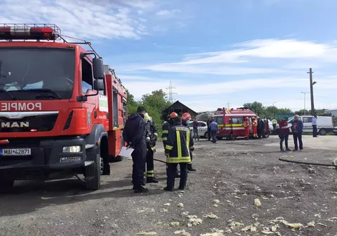 Explozie la o fabrică din Râmnicu Vâlcea. Doi oameni au murit