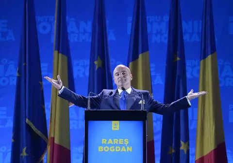 Rareș Bogdan îi cere lui Marius Budăi să vină cu soluții pentru creșterea pensiilor: Să nu mai stea toată seara să mintă pensionarii cu plânsete de crocodil