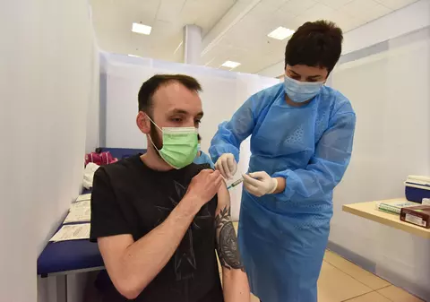 O nouă tranșă de vaccin AstraZeneca a ajuns în România