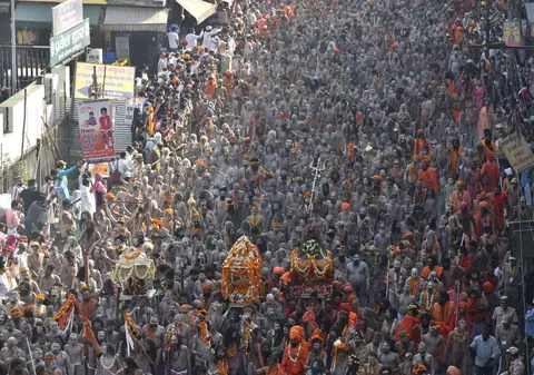 Cum a contribuit un festival religios la explozia epidemiei COVID din India. „Este dezastruos”