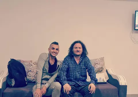Cum a ajuns Mihai Trăistariu să își întrețină fratele mai mare. „Îi plătim facturi pentru că nu are bani”
