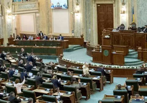 Senatul a adoptat modificarea Codului de procedură penală: 120 de zile, termen maxim pentru pronunţarea sentinţei şi motivarea acesteia