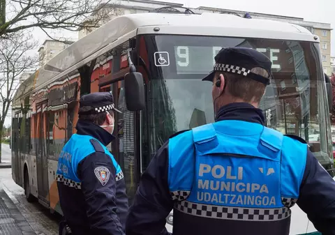 O româncă a fost ucisă de iubitul ei, în Spania. Agresorul a sunat la poliție pentru a-și mărturisi crima